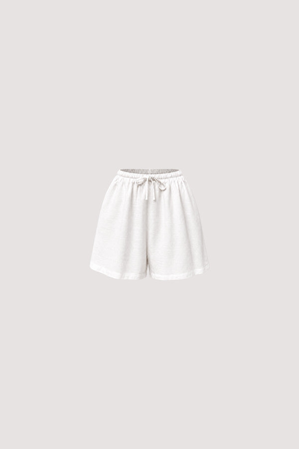 Romy Short in White, front view, SÁRO