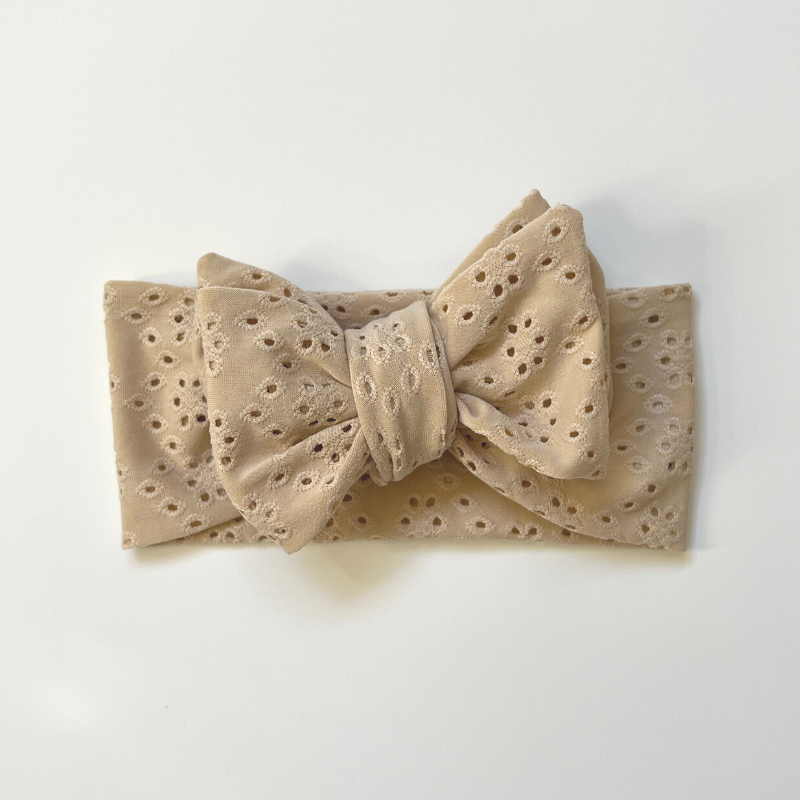 Oversized Broderie Bow - Beige